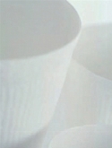Foto van Indoor pottery planter kara white via burobloemen